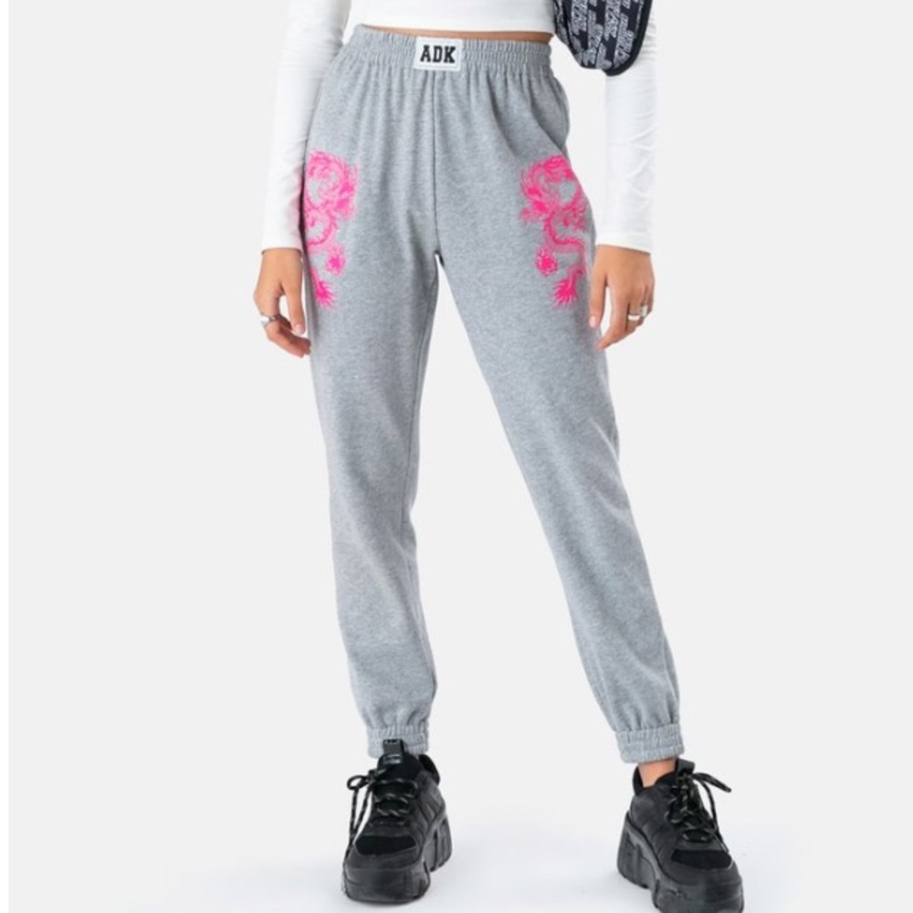 Adika Tokyo Sweatpants IN BLACK